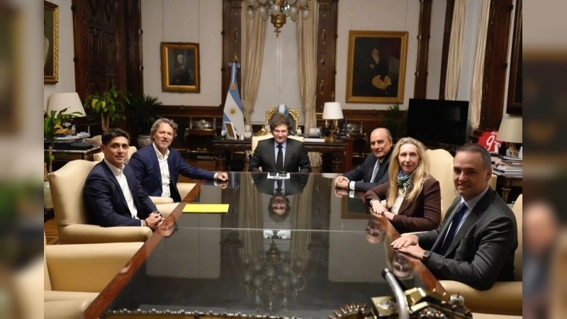 Milei recibió al presidente de Mercado Libre, que anunció una inversión de 2.600 millones de dólares