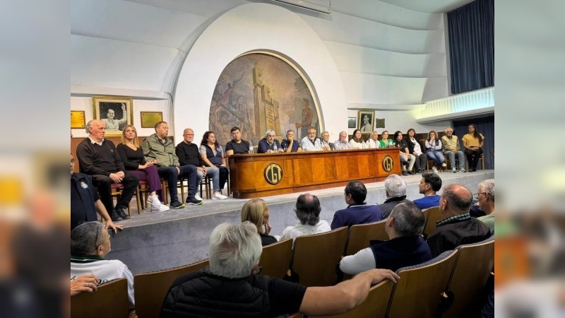 La CGT marchará el 30 de abril por el Día del Trabajador y convocó a gobernadores peronistas