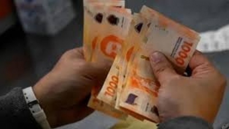 Un gremio cerró un sueldo básico de casi $2 millones más un adicional de $77 mil