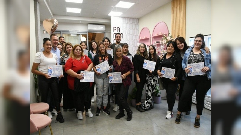 Capacitaron a mujeres emprendedoras de San Francisco
