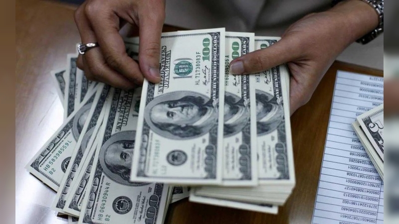 Tras la salida del cepo, los depósitos en dólares subieron en más de US$ 1.000 millones