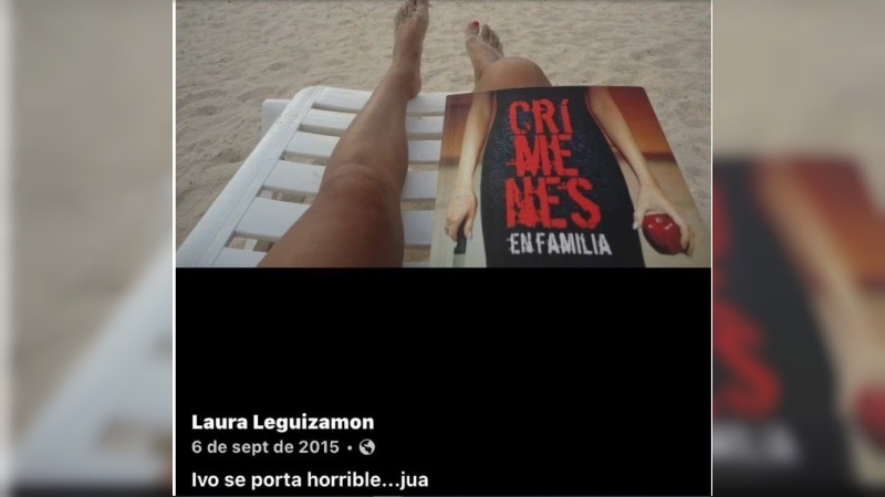 La mujer acusada de matar a su familia en Villa Crespo publicó una foto leyendo el libro “Crímenes en familia” y dejó un mensaje sobre su hijo en la publicación