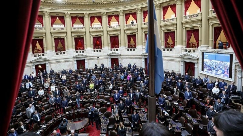 Luego del escándalo en el Senado, el Congreso cambia de estrategia para retomar la discusión de Ficha Limpia