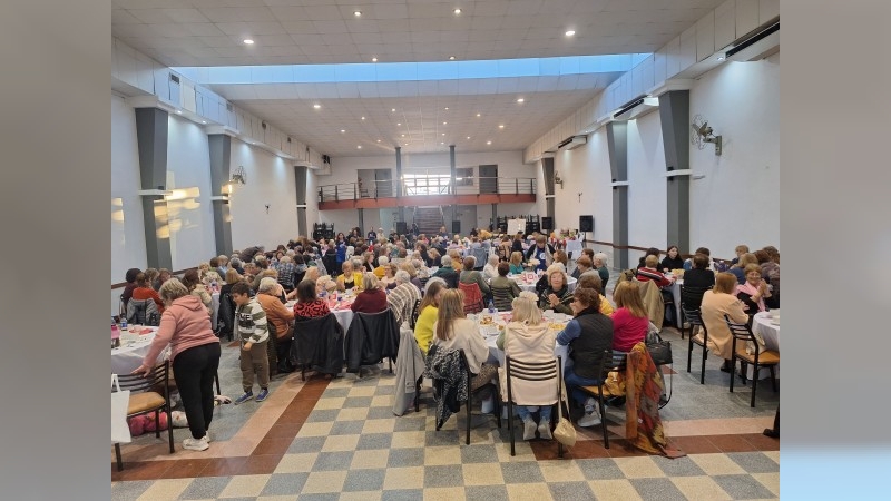 Se realizó una nueva edición del Té Bingo Solidario de Amigos del Bien