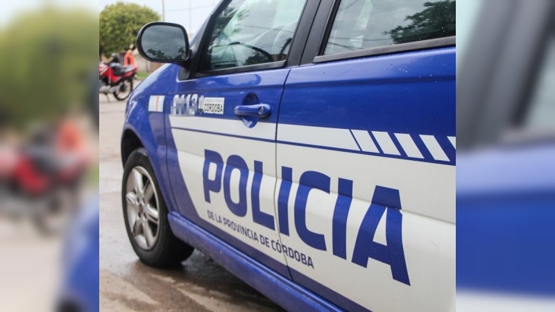Dos hombres aprehendidos por hurto de hierros de obra