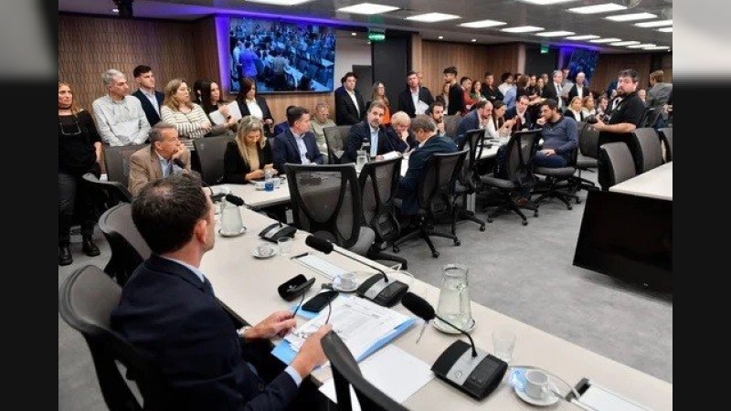 Diputados: la oposición presentó un proyecto sacar a la comisión investigadora Libra de la parálisis
