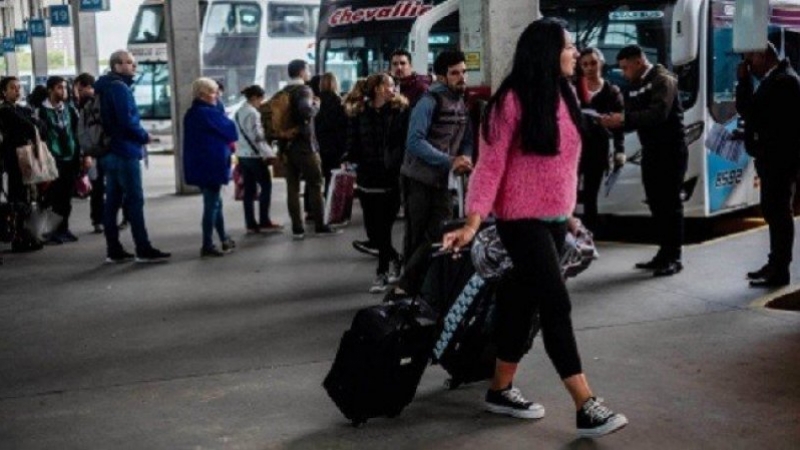 Menos turistas y menos gastos en los feriados por Güemes y la Bandera con relación a 2024