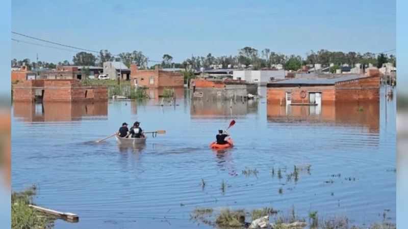 Javier Milei vetó la ley de emergencia que creaba el fondo para las inundaciones en Bahía Blanca