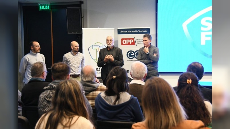 Comenzó el Seminario de cooperativismo y mutualismo