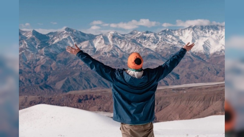 Vacaciones de invierno 2025: cayeron los viajes y el gasto de turistas por el país