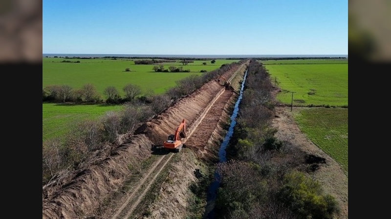 Morteros: La obra de readecuación del Canal Mayor ya supera el 75% de avance