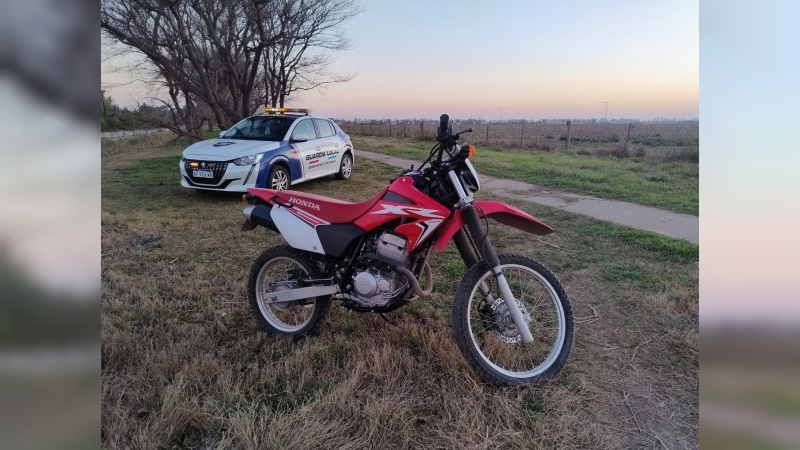 Guardia Local recuperó motocicleta robada días atrás