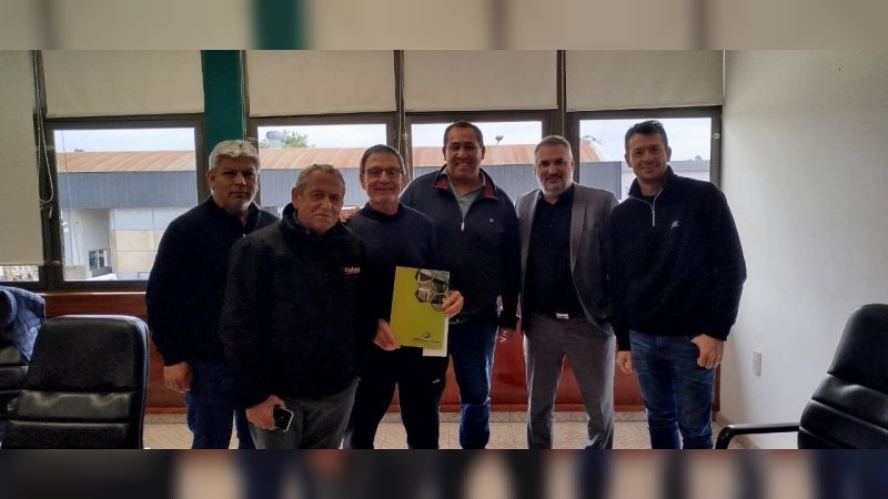 CoopMorteros y Roberto Colombo Fútbol Club firmaron un importante convenio de colaboración
