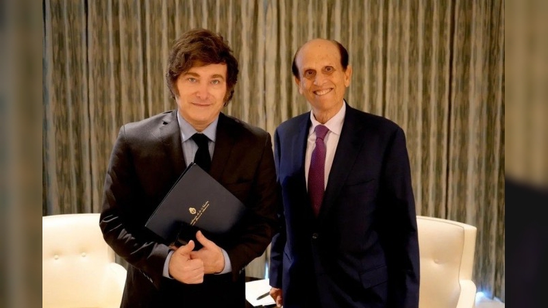 Milei se reunió con el influyente financista Michael Milken y un grupo de grandes inversores en Los Ángeles