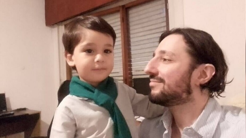 Doble femicidio y secuestro en Córdoba: buscan a un niño de 5 años tras el asesinato de su madre y abuela