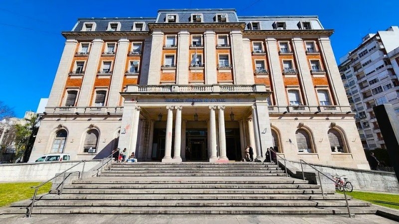 C&oacute;digo Procesal Penal Federal: La Plata ya tiene fecha de implementaci&oacute;n y C&oacute;rdoba deber&aacute; esperar hasta 2027