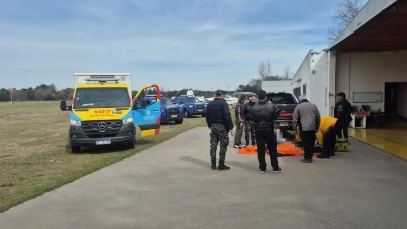 Siniestro en un aeroclub en C&oacute;rdoba: un paracaidista result&oacute; herido tras una falla en su equipo
