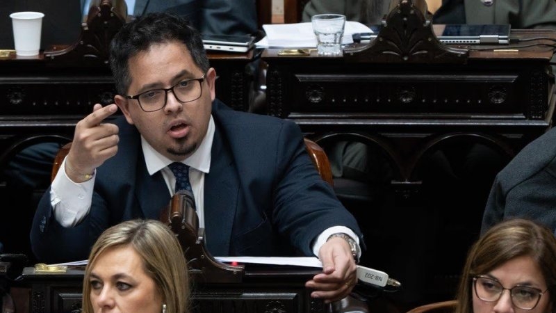 Banco Central: con respaldo de aliados, el oficialismo logró aprobar ampliamente la reforma de la Carta Orgánica