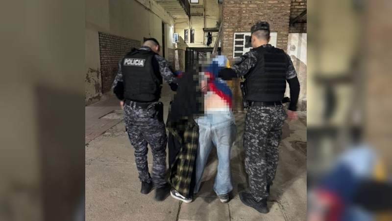 Termin&oacute; detenido tras evadir un control de alcoholemia y agredir a un polic&iacute;a