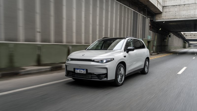 LEAPMOTOR desembarca en Córdoba de la mano de Autocity y con el respaldo de Stellantis para impulsar una nueva etapa de la movilidad electrificada