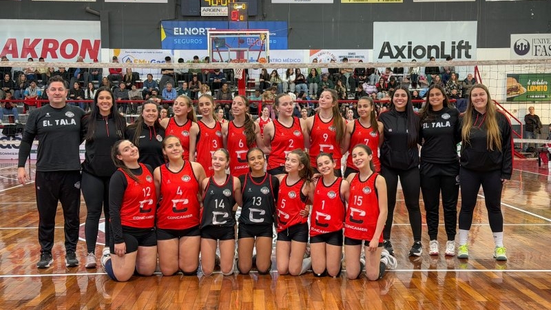 Instituto campeón de la sub 18 del Torneo Internacional El Tala