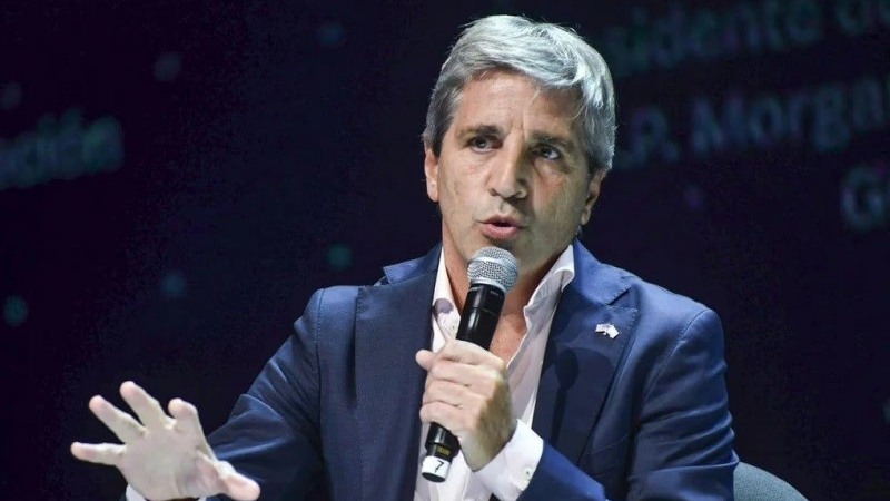 Luis Caputo destac&oacute; el respaldo de Estados Unidos y la fuerte acumulaci&oacute;n de reservas