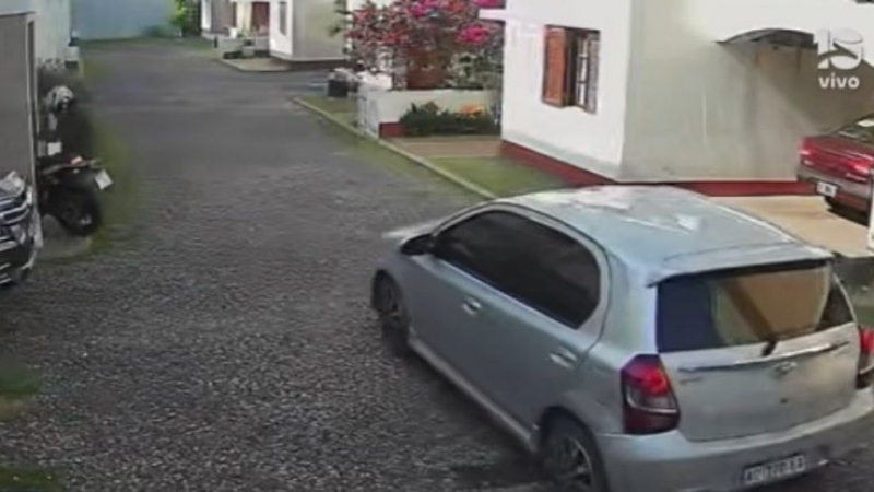 Robo millonario en C&oacute;rdoba: se llevaron dos autos, dinero y joyas