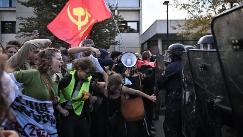 Protestas estudiantiles en Francia: 450.000 según organizadores y fuerte despliegue policial en París
