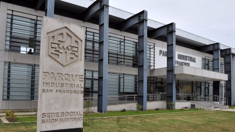 Bernarte destac&oacute; el modelo de gesti&oacute;n del Parque Industrial y la articulaci&oacute;n entre el Estado, el sector privado y la academia