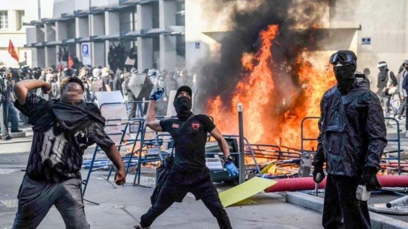 Francia después de los disturbios: 2.400 detenidos, casi mil policías heridos y ciudades devastadas