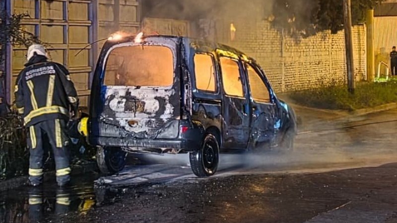 Una camioneta se incendió cerca de la medianoche en San Francisco