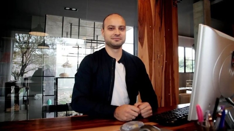 Otorgan prisi&oacute;n domiciliaria al presidente del Colegio de Arquitectos, Nicol&aacute;s Paul&iacute;n